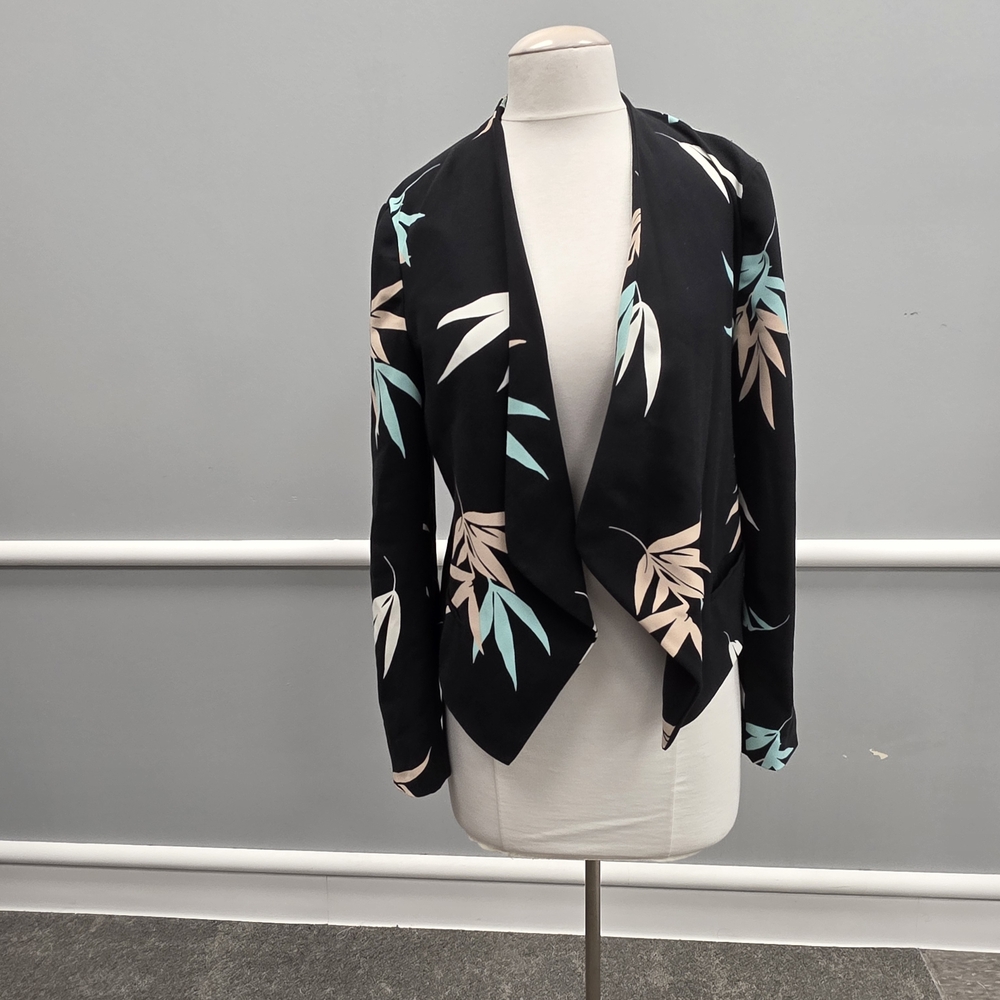 Vince Camuto Black Floral Blazer